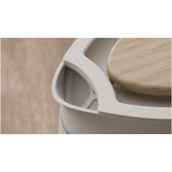 Elektromos vízforraló Philips HD9365/10 Conscious collection, 2200 W, 1,7 l, automatikus kikapcsolás, vízkő elleni szűrő, matt fehér