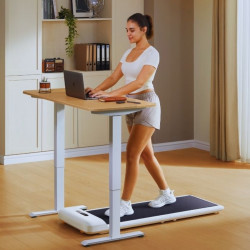 Διάδρομος Xiaomi Kingsmith WalkingPad C2 WPS1F, 1 hp, Έως 100 kg, 0,5/6 km/h, Wi-Fi, LED, Bluetooth, Εφαρμογή για κινητά, Πτυσσόμενο, Λευκό