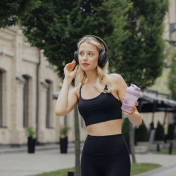 Edifier W800BT Pro Wireless Over-Ear Headphones, ANC, 40mm Dynamic Titanium-Coated Drivers, BT V5.4, Multipoint Connection, AI C