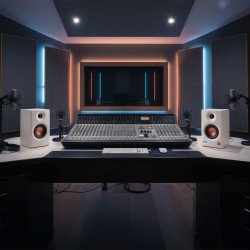 Edifier MR3 Active Studio Monitors, BT V5.4, RCA, AUX, 1-inch Tweeters, 3.5-inch Drivers, 36W (RMS), Tone Control Dials, White