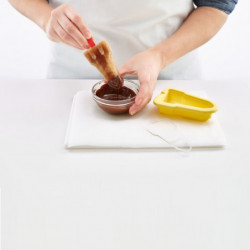 Set of 4 Lekue 1009045 ice pop molds in different shapes, 220 ml, -20°C / +100°C, lids included, multicolor