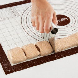 Lekue Rolling Mat 1009484, 60x40 cm, Measurement Markings, Silicone -20/+220°C, White/Brown