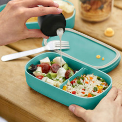 Κουτί φαγητού Lekue On The Go 1010236, 500 ml, Αεροστεγές κλείσιμο, Θήκη για μαχαιροπίρουνα, Βαλβίδα για φούρνο μικροκυμάτων, Τυρκουάζ