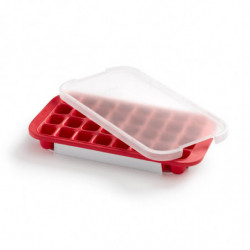 Lekue 1010243 Ice Cube Tray with Lid, 34.2 x 18.7 x 4.4 cm, 32 cubes, Stearin, -40°C / +60°C, Red