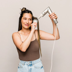 Shark FlexStyle HD426SLEU 3-in-1 Hair Dryer and Curling Iron, 1650W, 3 speeds, 3 heat settings, Coanda automatic curling and curl-setting, Drying, Straightening, Champagne