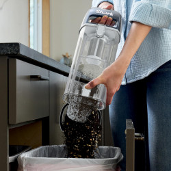 Aspirator vertical fara fir Shark Freestyle Max SV2002, 30 W, 0,7 l, 20 min, 2 viteze, 2 trepte, Lumini LED, Statie de incarcare, Albastru