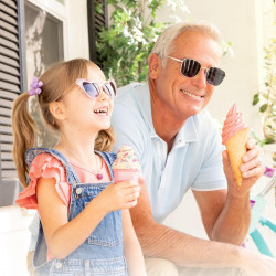 Ninja CREAMi Scoop & Swirl™ NC701EU 13-in-1 Ice Cream Maker, 800W, 13 Programs, 3-Speed Cone Lever, CreamiFit, Creamify, 2 x 473 ml Bowls, Customization, Gray/Black