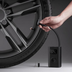 Акумулаторен компресор за въздух Xiaomi Portable Electric Air Compressor 2 BHR7112GL, 3-150 psi, До 10 гуми, 6 режима, 3 адаптера, LED фенер, Черен