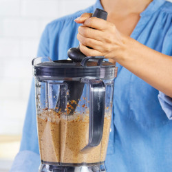 Блендер Nutribullet Combo NBF500DG, 1200W, 1.8 л, 3 скорости+импулс, Неплъзгаща основа, Остриета от неръждаема стомана, Подвижни части, Черен/сив