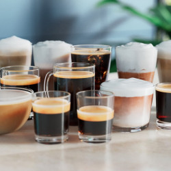 Philips LatteGo 5500 EP5543/90 Coffee Machine, 1500W, 15 bar, 1.8 L, 20 drinks, LatteGo, SilentBrew, QuickStart, Ceramic Grinder, Touchscreen, White Chrome