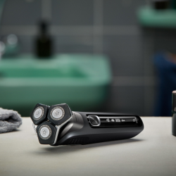 Aparat de ras electric Philips Shaver Series 5000 S5887/10, 9 W, 60 min, Ras umed/uscat, Trimmer incorporat, SkinIQ, PowerAdapt, Capete rotative la 360°, Lame cu autoascutire, Gri carbon