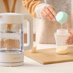 AENO AEK0005 elektromos vízforraló, 2200 W, 1,7 l, 40–100 °C, 360°-os talp, STRIX, LED-kijelző, szűrő, fehér