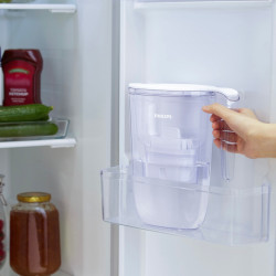 Philips AWP2933WHT/58 vízszűrő kancsó, 2,6 l, digitális időzítő, Micro X-Clean, fehér