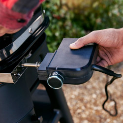 Електрическо барбекю Weber Lumin Compact WB91040979DL, 2200W, 315C MAX, Емайлирани с порцелан чугунени скари, Червен