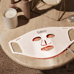 Φωτοθεραπευτική μάσκα προσώπου Silk'n LED Face Mask 100 FLM100PE1001, Αυτονομία 130 λεπτών, 4 λειτουργίες, Συνεδρία 10 λεπτών, Ευέλικτος σχεδιασμός, Λευκό