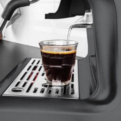 Еспресо машина Gastroback Advanced Urban Duo 42627, 3000W, 15 bar, 30 степени на смилане, Dual Thermoblock, Pre-brew, Манометър, Черен