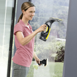 Συσκευή καθαρισμού παραθύρων Karcher WV 2 PREMIUM, 100 ml, Αυτονομία 35 λεπτών, Έως 105 m², Ένδειξη LED, Μαύρο/Κίτρινο