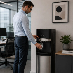 Диспенсър за вода с ледогенератор Finlux FWD-2602IM, 520W, 12-95°C, Охлаждане 4 л/ч, Затопляне 5 л/ч, Компресорен, Черен/сребрист