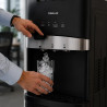 Finlux FWD-2602IM jégkészítővel ellátott vízautomat, 520 W, 12–95 °C, hűtés 4 l/h, melegítés 5 l/h, kompresszoros, fekete/ezüst