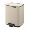 Brabantia Bo Pedal 1010077 szemetes, 7 l, csendes záródás, gumírozott talp, bézs