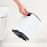 Brabantia Bo Pedal 1010117 szemetes, 4 l, könnyű zárás, csúszásgátló talp, fehér
