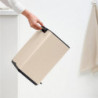 Brabantia Bo Pedal 1010123 szemetes, 12 l, lágy záródás, csúszásgátló talp, bézs
