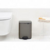 Brabantia Bo Pedal 1010127 szemetes, 7 l, lágy zárás, gumírozott talp, sötét szürke