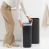 Brabantia Bo Touch 1010135 szemetes, 30 l, sima és csendes nyitás, nagy nyílás, ásványi bevonat, sötét szürke