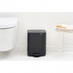 Brabantia Bo Pedal Trash Can 1010137, 7 L, Soft-Close, Rubberized Base, Matte Black