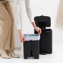 Brabantia Bo Pedal 1010138 szemetes, 12 l, lágy zárás, csúszásgátló talp, szürke