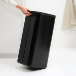 Κάδος απορριμμάτων Brabantia Bo Touch 1010140, 30 λίτρα, Ομαλό και αθόρυβο άνοιγμα, Μεγάλο άνοιγμα, Μαύρος