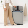 Brabantia Bo Pedal Trash Can 1010448, 60 L, Soft-Close, Non-Slip Base, Light Gray