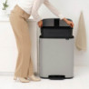 Brabantia Bo Pedal Trash Can 1010448, 60 L, Soft-Close, Non-Slip Base, Light Gray