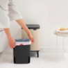 Brabantia Bo Small Hi 1010461 szemetes, 7 l, emelt kivitel, sima és csendes nyitás, csúszásgátló talp, bézs