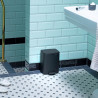 Coș de gunoi Brabantia Bo Pedal 1010131, 4 l, închidere ușoară, bază antiderapantă, finisaj mineral, gri închis
