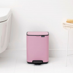 Brabantia Bo Pedal 1010444 szemetes, 4 l, lágy zárás, csúszásgátló talp, rózsaszín