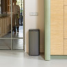 Brabantia Bo Touch 1010130 szemetes, 30 l, simán és csendesen nyíló, nagy nyílás, szürke