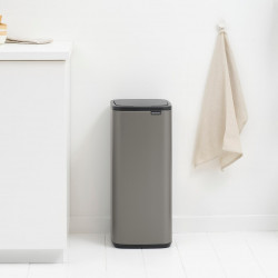 Brabantia Bo Touch 1010130 szemetes, 30 l, simán és csendesen nyíló, nagy nyílás, szürke
