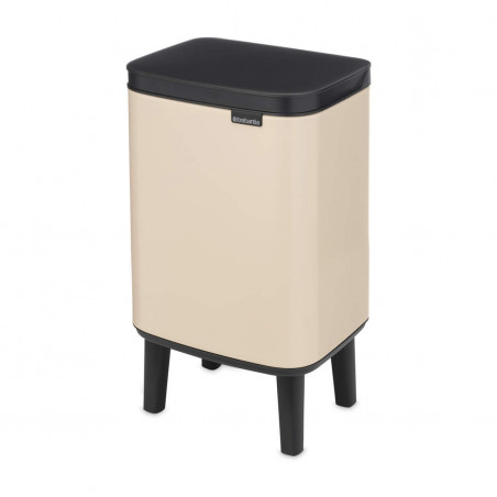 Κάδος απορριμμάτων Brabantia Bo Small Hi 1010460, 4 λίτρα, Ομαλό και αθόρυβο άνοιγμα, Αντιολισθητική βάση, Μπεζ