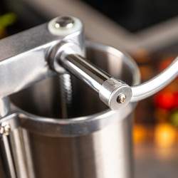 Втора ръка: Машина за пълнене на колбаси Klausberg KB 7927, 5 Кг, Ръчна, 14-35мм, 6 фунии, Инокс
