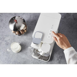 Second hand: Еспресо машина DeLonghi EN510W, 1450W, 19 bar, 1 л, Nespresso, Автоматично изключване, Бял