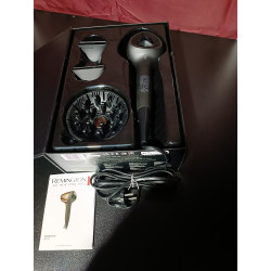 La mâna a doua: Uscator de par Remington AIR3D D7777, 1800W, Ionizare, Motor DC, Flux de aer 3D, Maro