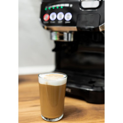 Használt: Espreso gép mliano cafe és kapszula 8 in 1 Oliver Voltz OV51171L8M, 2672W, 2 liter, 5 adapterek, 19 bar, Vgradena kafemelachka, Cernen