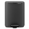 Brabantia Bo Pedal 1010132 szemetes, 7 l, lágy zárás, gumírozott talp, ásványi bevonat, sötét szürke
