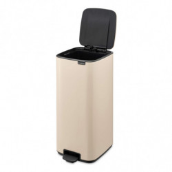 Κάδος απορριμμάτων Brabantia Bo Pedal 1010124, 30 λίτρα, Απαλό κλείσιμο, Αντιολισθητική βάση, Μπεζ
