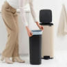 Brabantia Bo Pedal 1010124 szemetes, 30 l, lágy zárás, csúszásgátló talp, bézs