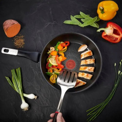 Használt: Tefal G2550572 serpenyő, 26 cm, Thermo-Spot, X6 tapadásmentes titánbevonat, indukciós, fekete