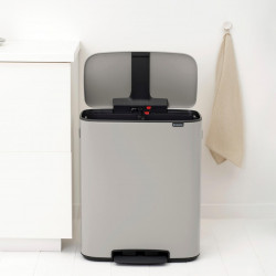 Brabantia Bo Pedal 1010450 szemetes, 2×30 l, lágy zárás, csúszásgátló talp, világosszürke