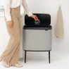 Cos de gunoi Brabantia Bo Touch 1010451, 36 L, Deschidere lina si silentioasa, Deschidere larga, Gri deschis