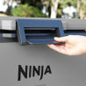 Ψυκτική θήκη Ninja FrostVault FB151EUGY, 47 λίτρα, Παθητική ψύξη, χωρητικότητα 80 κουτιών, Διατηρεί τον πάγο έως και 6 ημέρες, Ξηρό διαμέρισμα, Γκρι